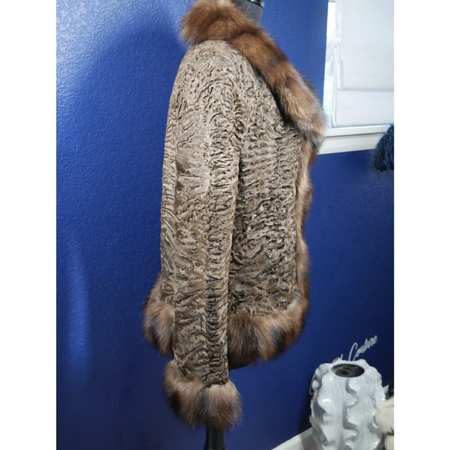 Stunning Swakara Curly Lamb & Fisher Sable Fur Coat Jacket - 4