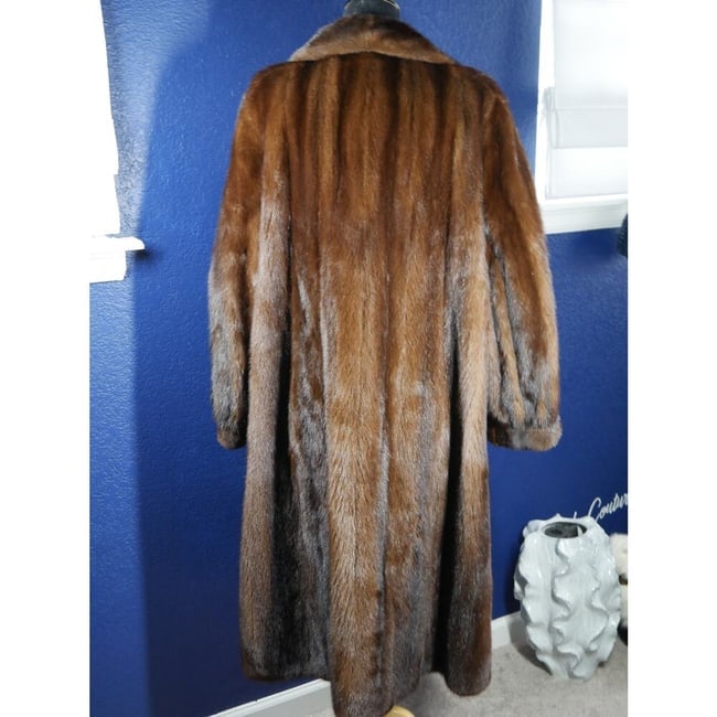 Beautiful Full length Mink Fur Coat Jacket - 3