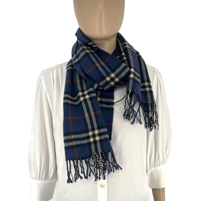 Burberrys Navy Blue Plaid 100% Cashmere Scarf - 4