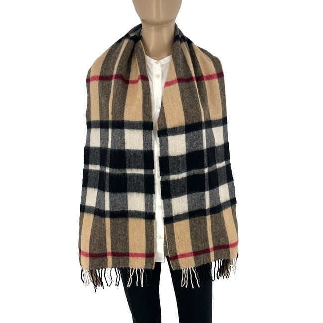 Burberry Beige Plaid 100% Wool Scarf: Title:Burberry Beige Plaid 100% Wool Scarf Brand:Burberry Date/Period:Modern Materials:100% Wool Size:One Size Description:Burberry Beige Plaid 100% Wool Scarf Reserve: $60.00 Shipping: Domestic: Flat