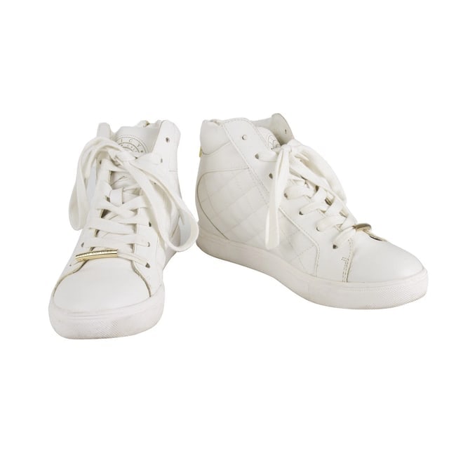 Juicy Couture Quilted White Leather High-Top Sneakers Wedge Trainers Shoes 7.5: Title:Juicy Couture Quilted White Leather High-Top Sneakers Wedge Trainers Shoes 7.5 Description:Juicy Couture Quilted White Leather High-Top Sneakers Wedge Trainers Shoes 38.5 High-top, quilted