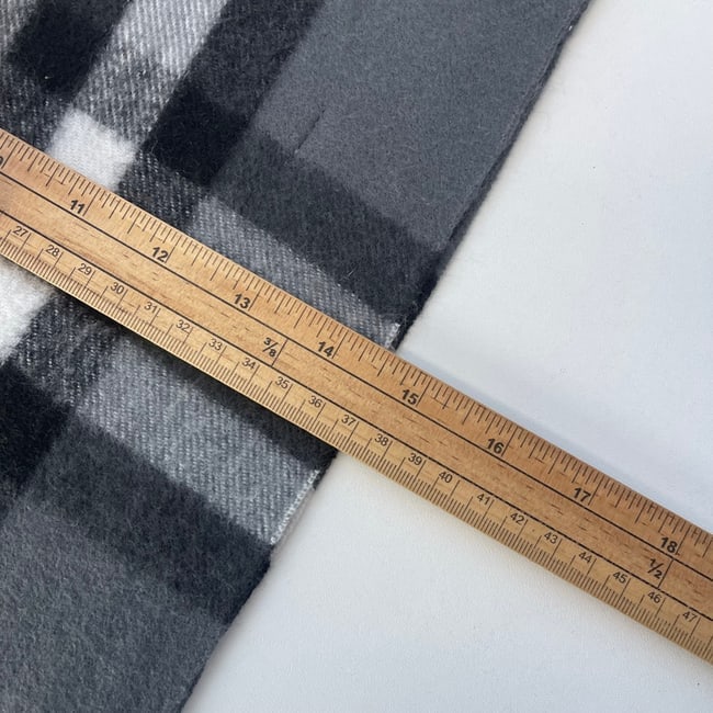 Burberry Light Grey Plaid 100% Cashmere Scarf - 7