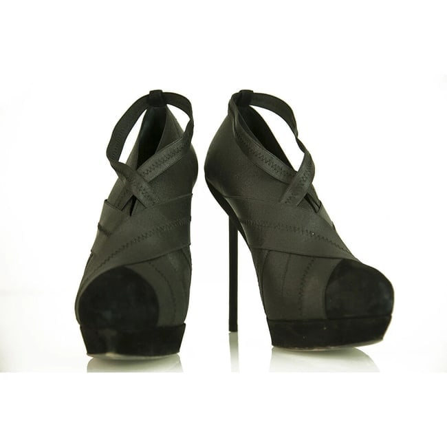 Yves Saint Laurent YSL black elasticated fabric & suede platform booties 40: Title:Yves Saint Laurent YSL black elasticated fabric & suede platform booties 40 Description:Yves Saint Laurent YSL black elasticated fabric & suede platform booties 40 Stand out from the crowd with