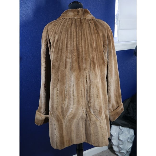 Gorgeous! Directional Pelt Female Sheared Mink Fur Coat Jacket - 3