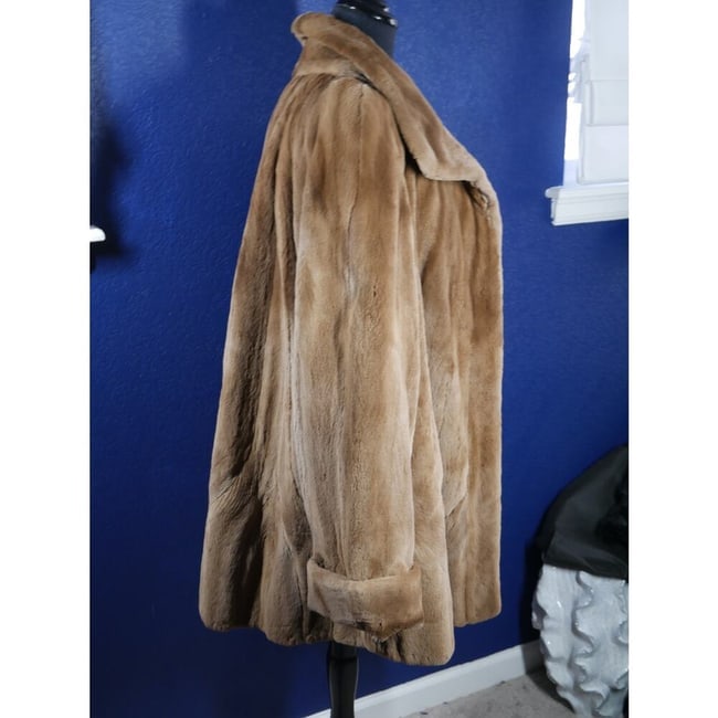 Gorgeous! Directional Pelt Female Sheared Mink Fur Coat Jacket - 5