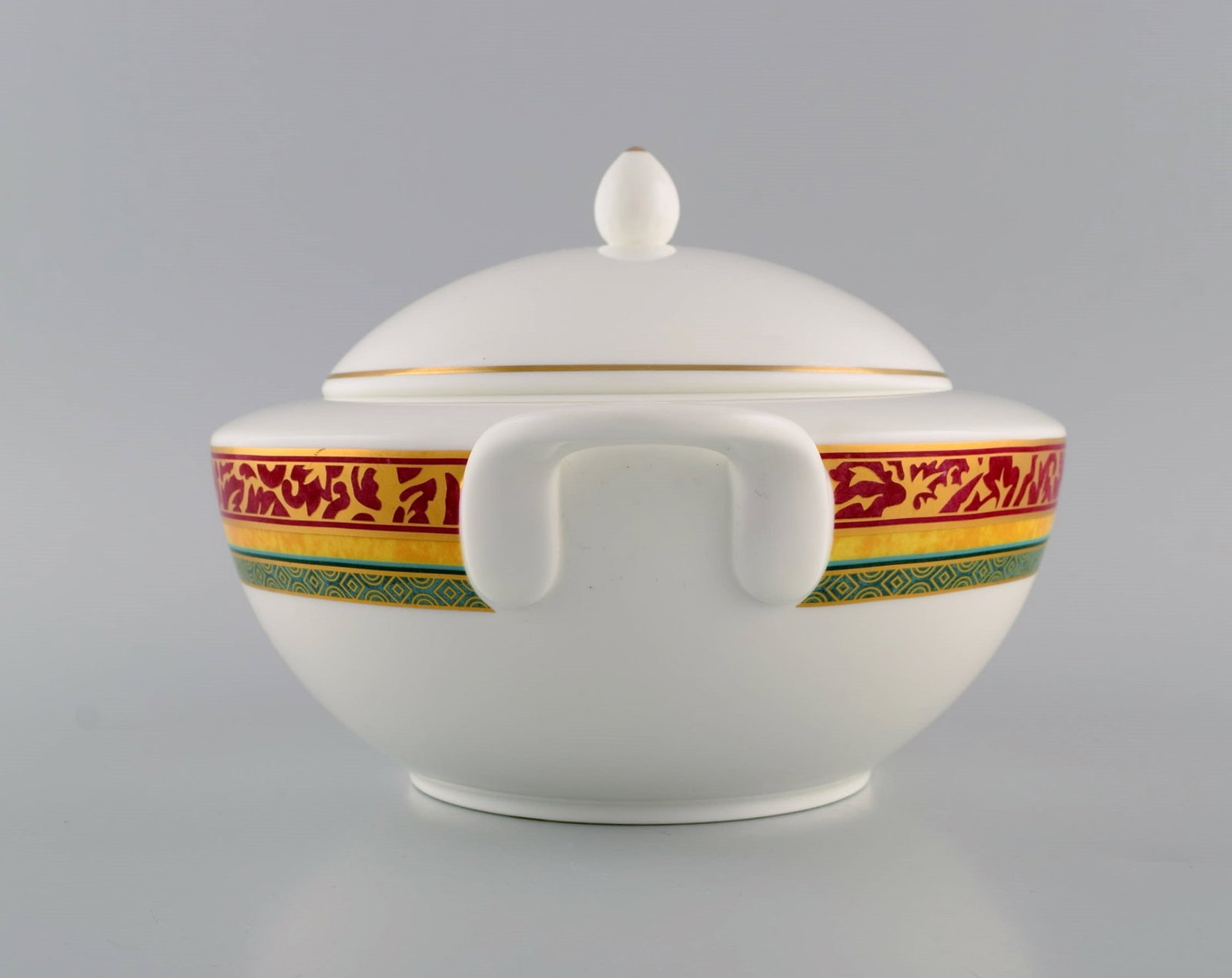 Paloma Picasso for Villeroy & Boch. "My way" porcelain lidded tureen. Colorful decoration. 1990s. - 4