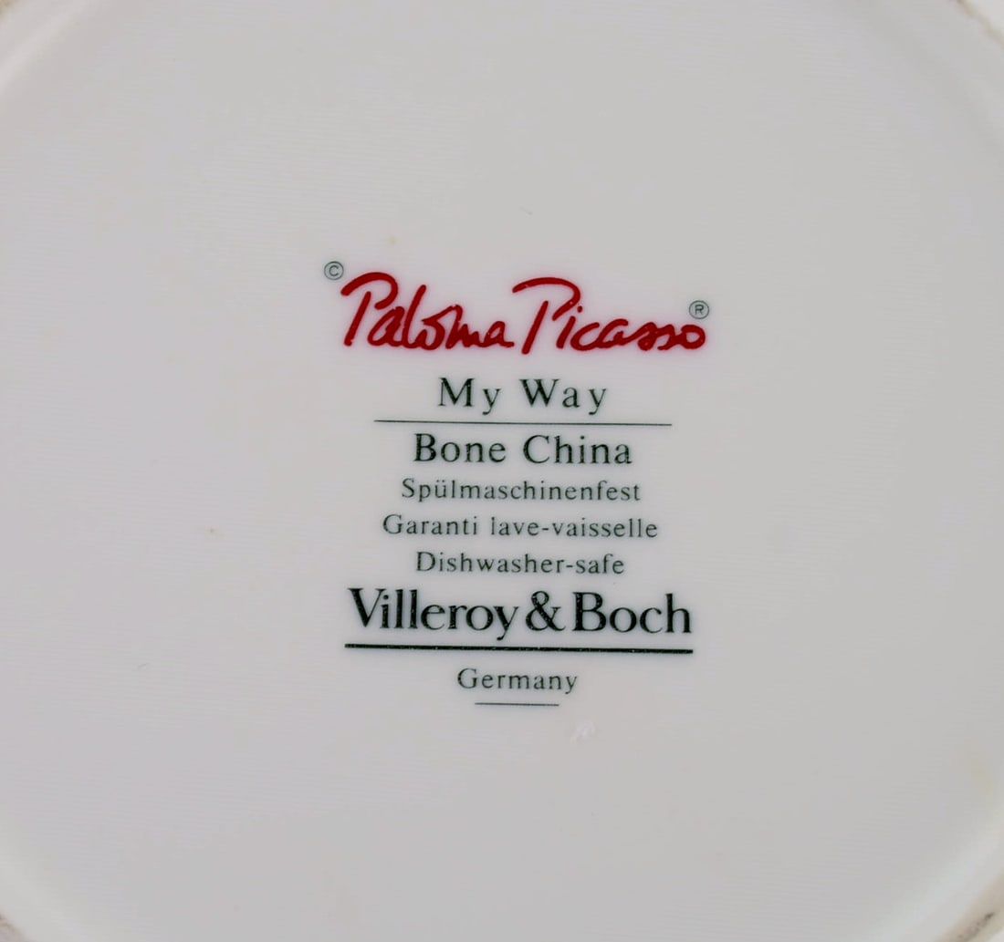 Paloma Picasso for Villeroy & Boch. "My way" porcelain lidded tureen. Colorful decoration. 1990s. - 6