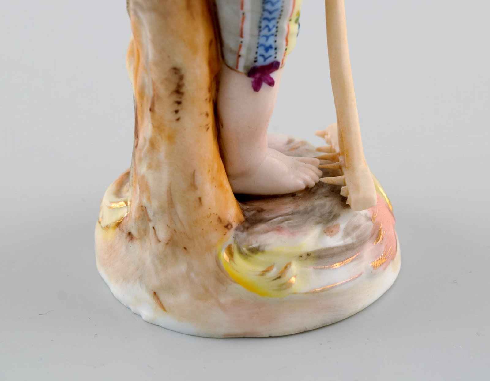 German porcelain figurine. Young gardener. 20th century. - 5