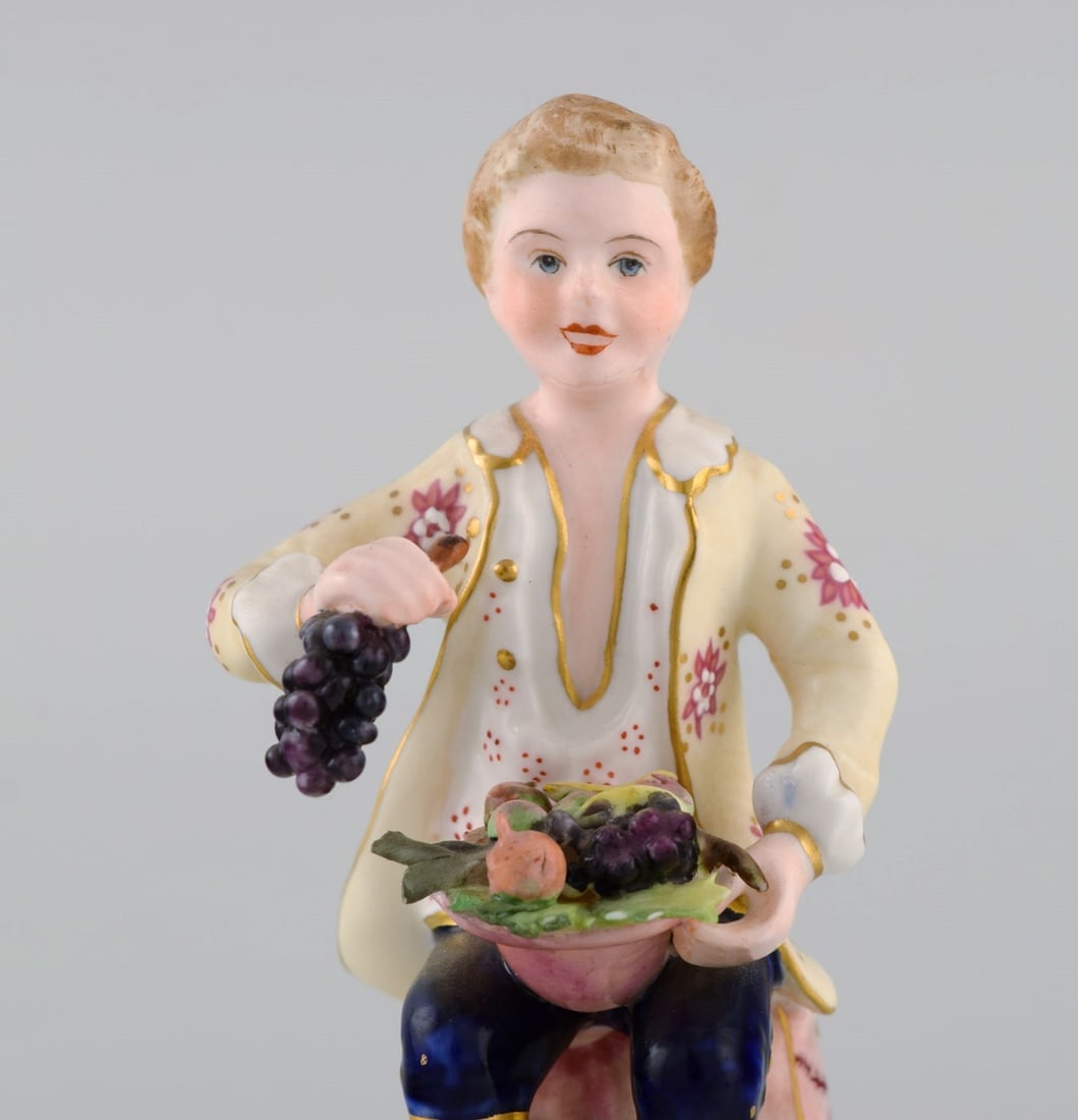 Royal Crown Derby, England. Hand-painted porcelain figure. "Fruitseller". 1930s. - 3