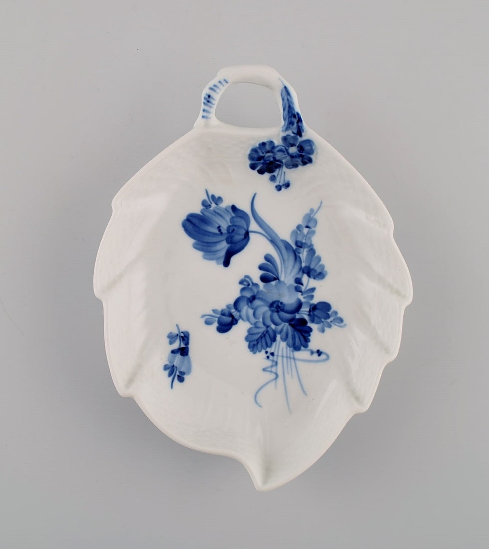 Royal Copenhagen Blue Flower Braided leaf-shaped bowl. Model number 10/1597. Dated 1969-1974. (1 of 6)