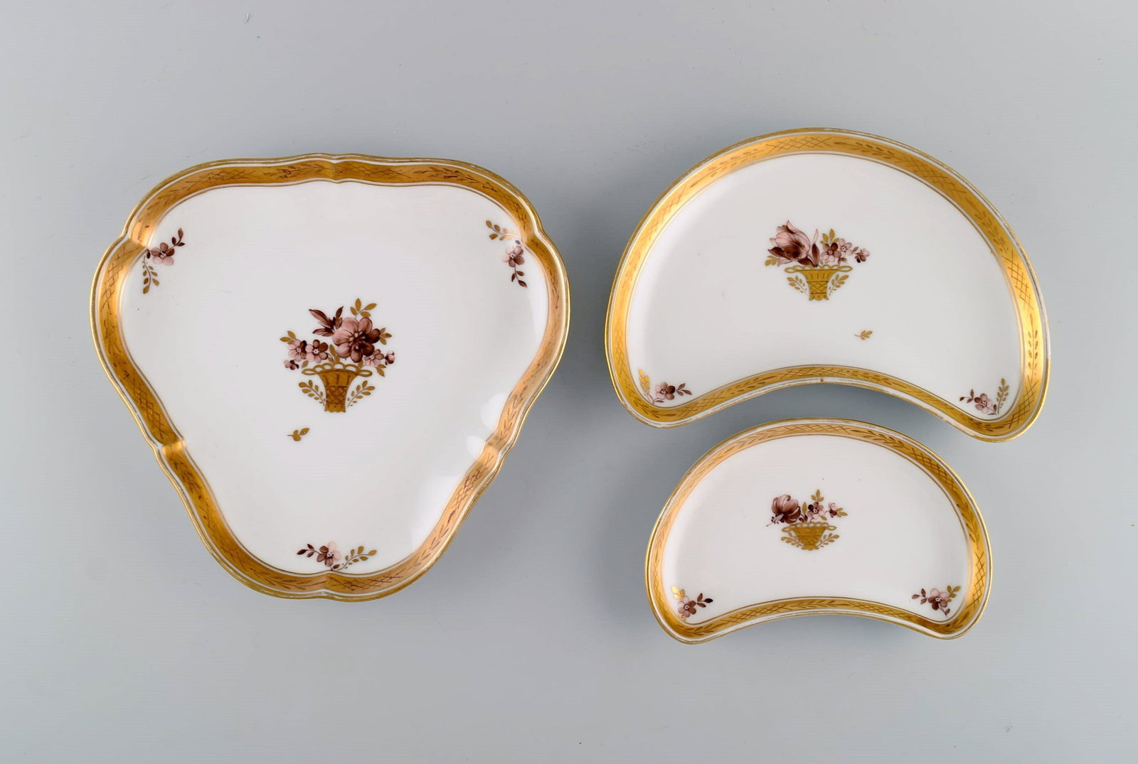 Three Royal Copenhagen Golden Basket dishes in porcelain with flowers and gold decoration. Early (1 of 6)