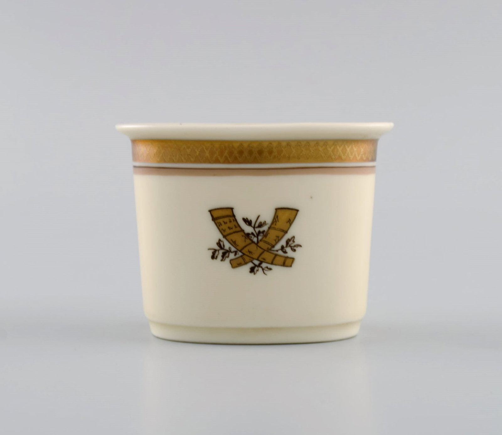 Royal Copenhagen Golden Horns. Candlestick, lidded bowl and small vase. 1960s. - 7