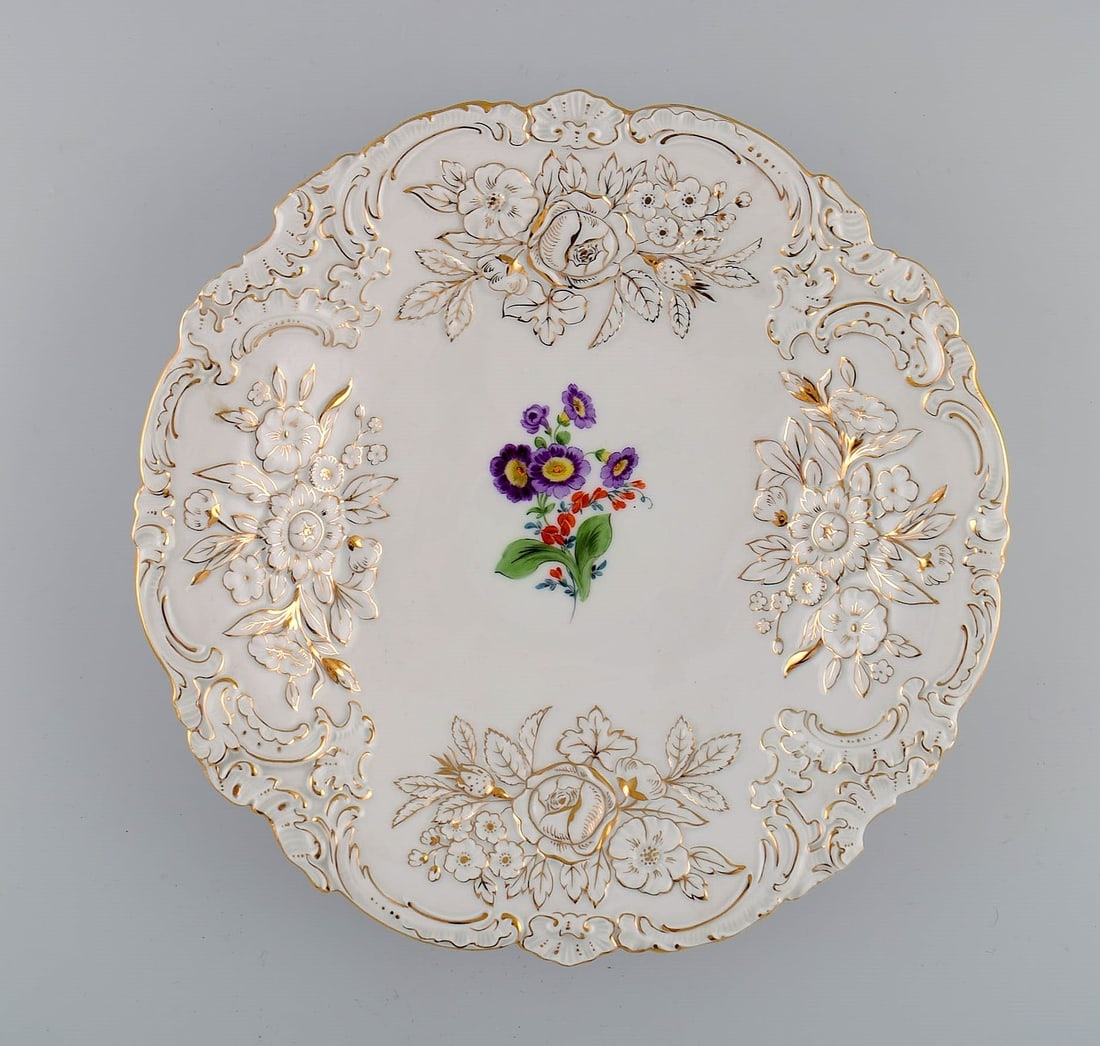 Antique Meissen porcelain bowl with hand-painted flowers and gold decoration. Early 20th century. (1 of 6)