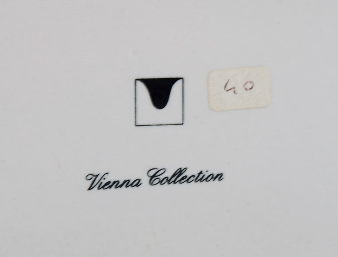 Heide Warlamis for Vienna Collection. Funkis porcelain teapot. Austria, 1980s. - 8