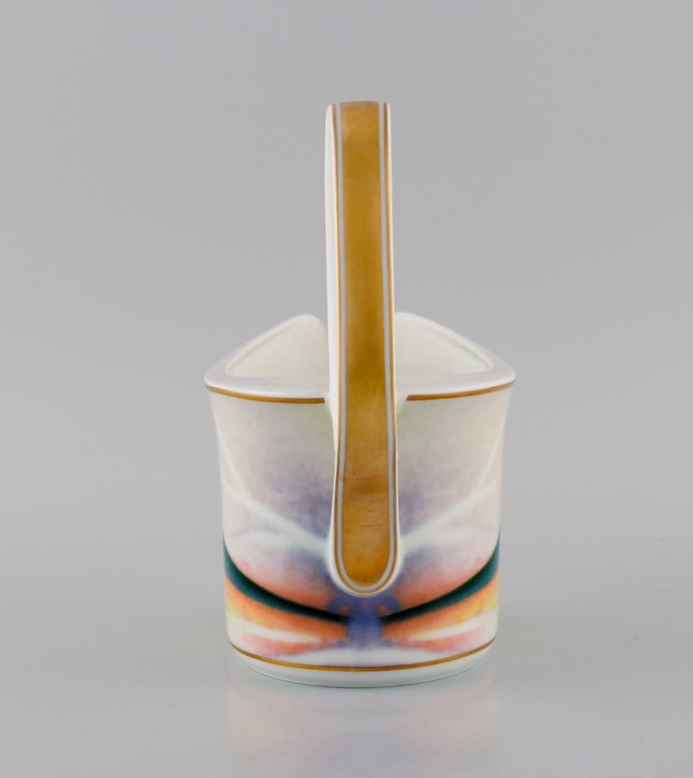 Paul Wunderlich for Rosenthal. Large Mythos sauce boat with saucer in porcelain. 1980 / 90's. - 4