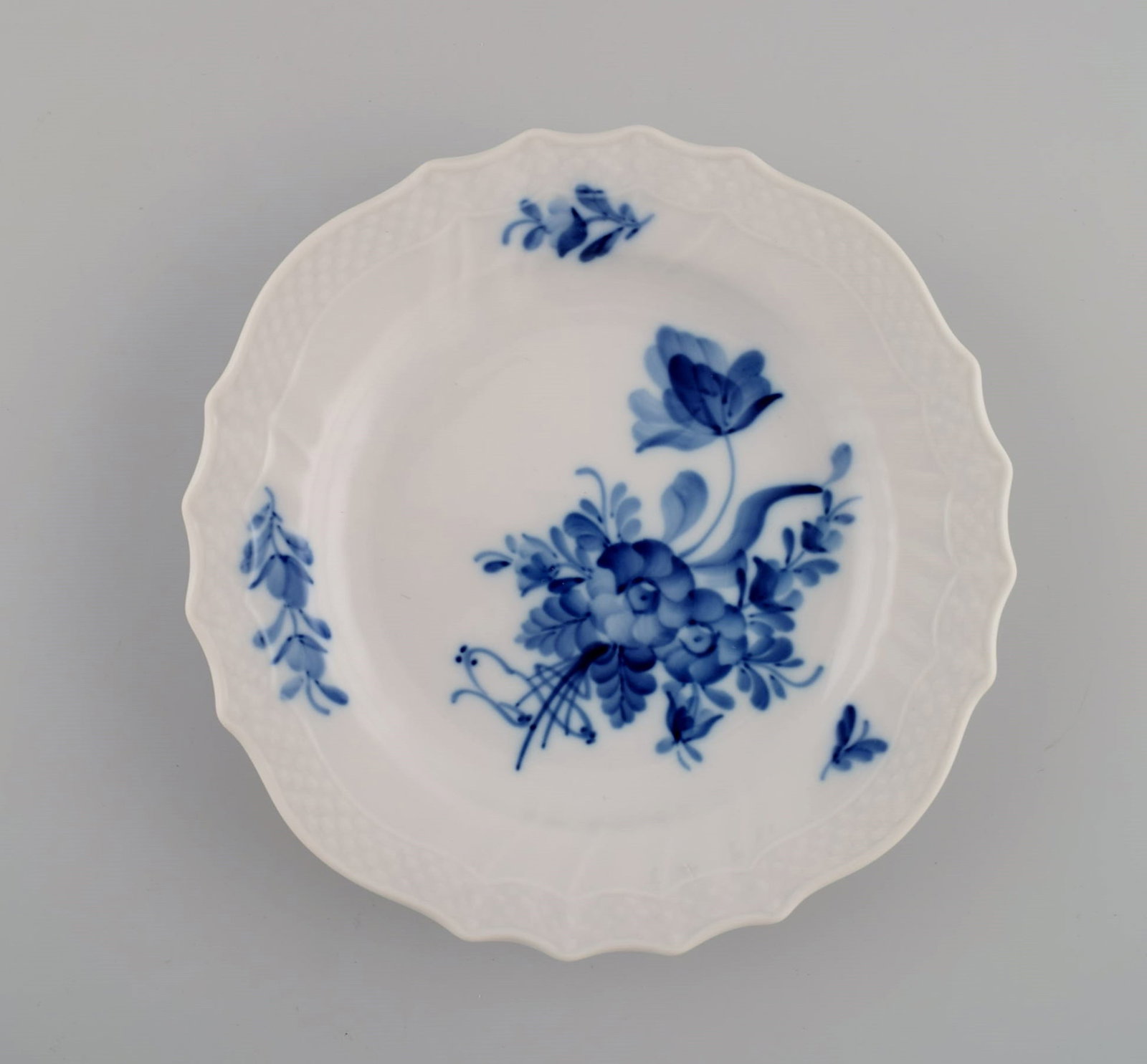 Royal Copenhagen Blue Flower Curved coffee service for ten people. 1980s. Model number 10/1549. - 6