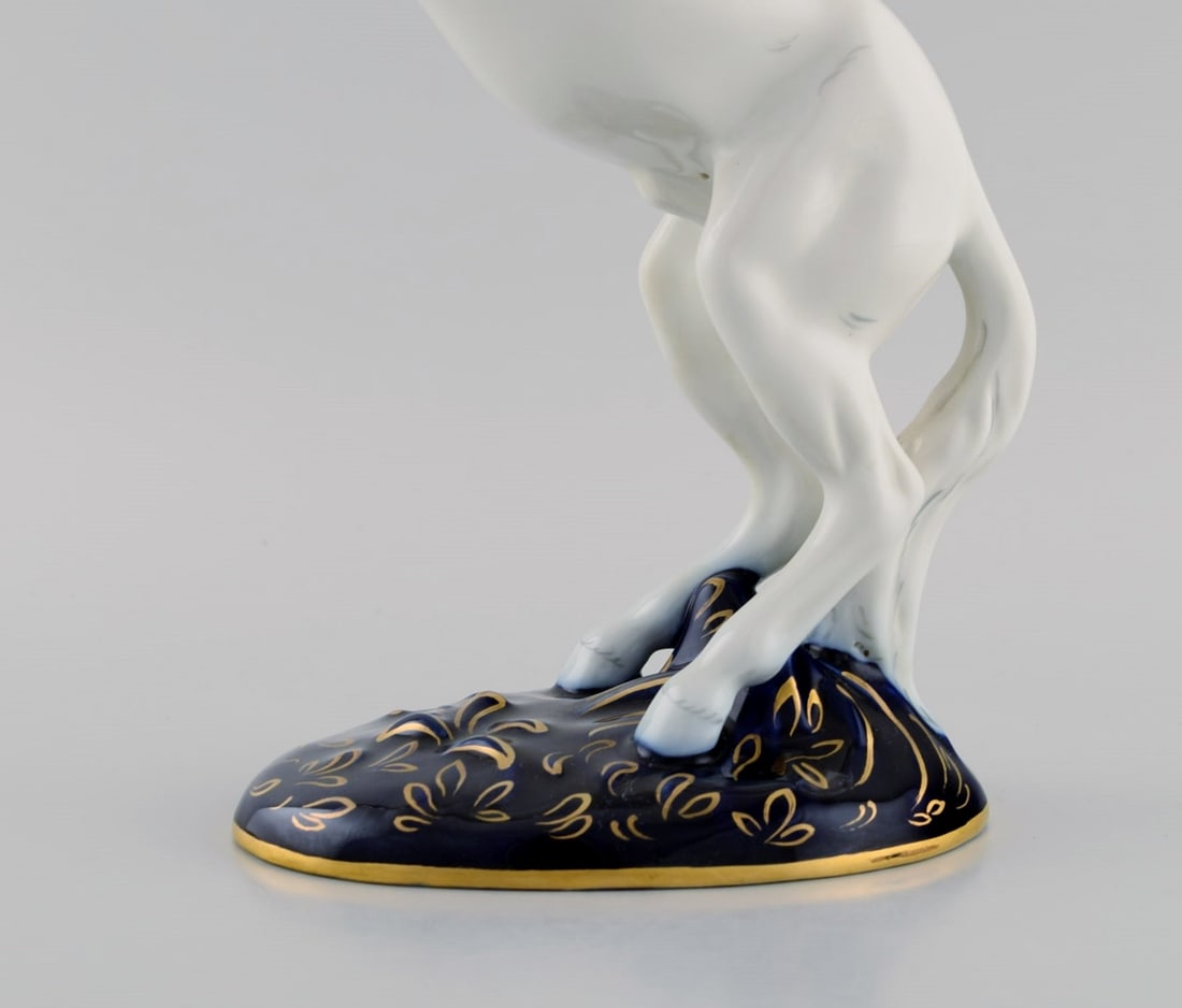 Royal Dux. Prancing horse in hand-painted porcelain. 1940s. - 4