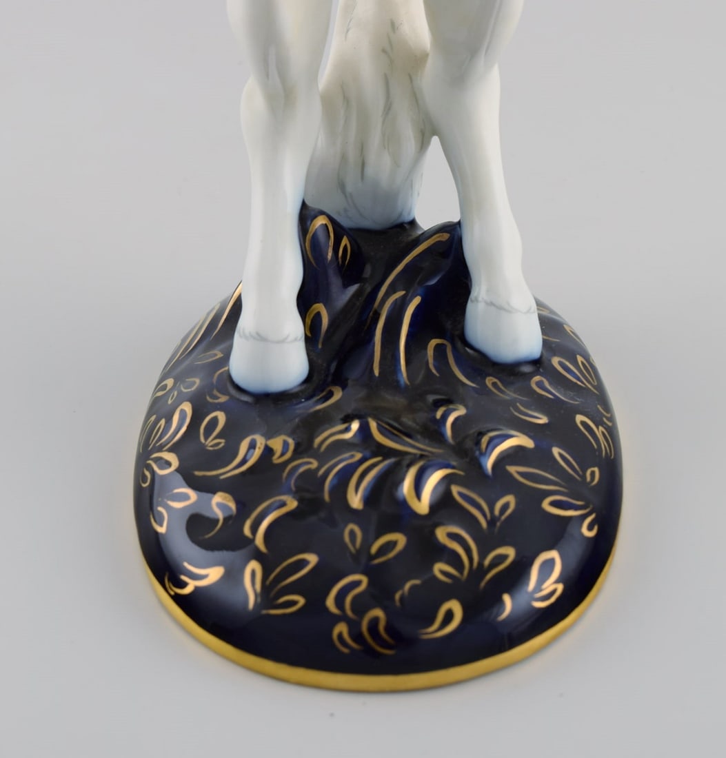 Royal Dux. Prancing horse in hand-painted porcelain. 1940s. - 7