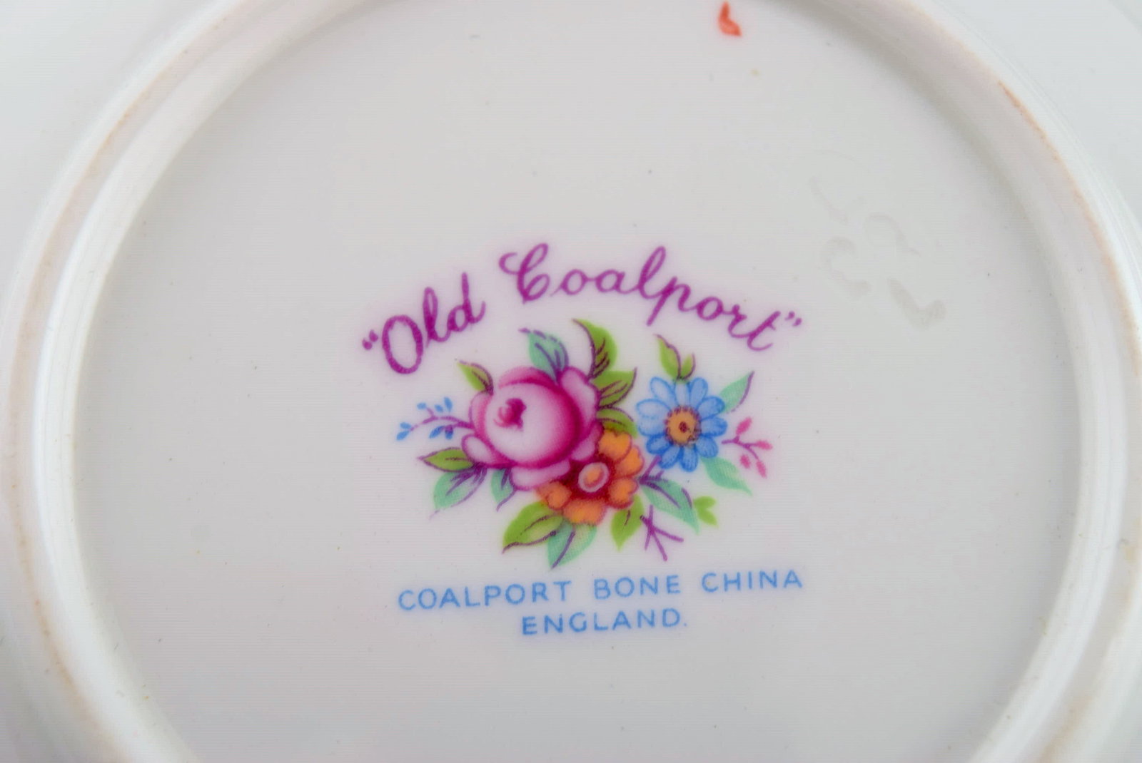 Coalport, England. Egoist breakfast / tea service in porcelain decorated with flowers. 1960s / 70s. - 10