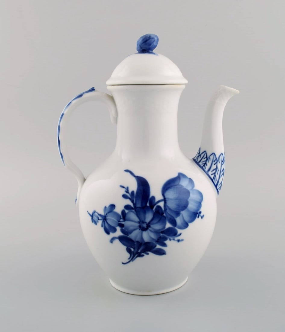 Royal Copenhagen Blue Flower Braided coffee pot. Model number 10/8189. Dated 1945. - 6