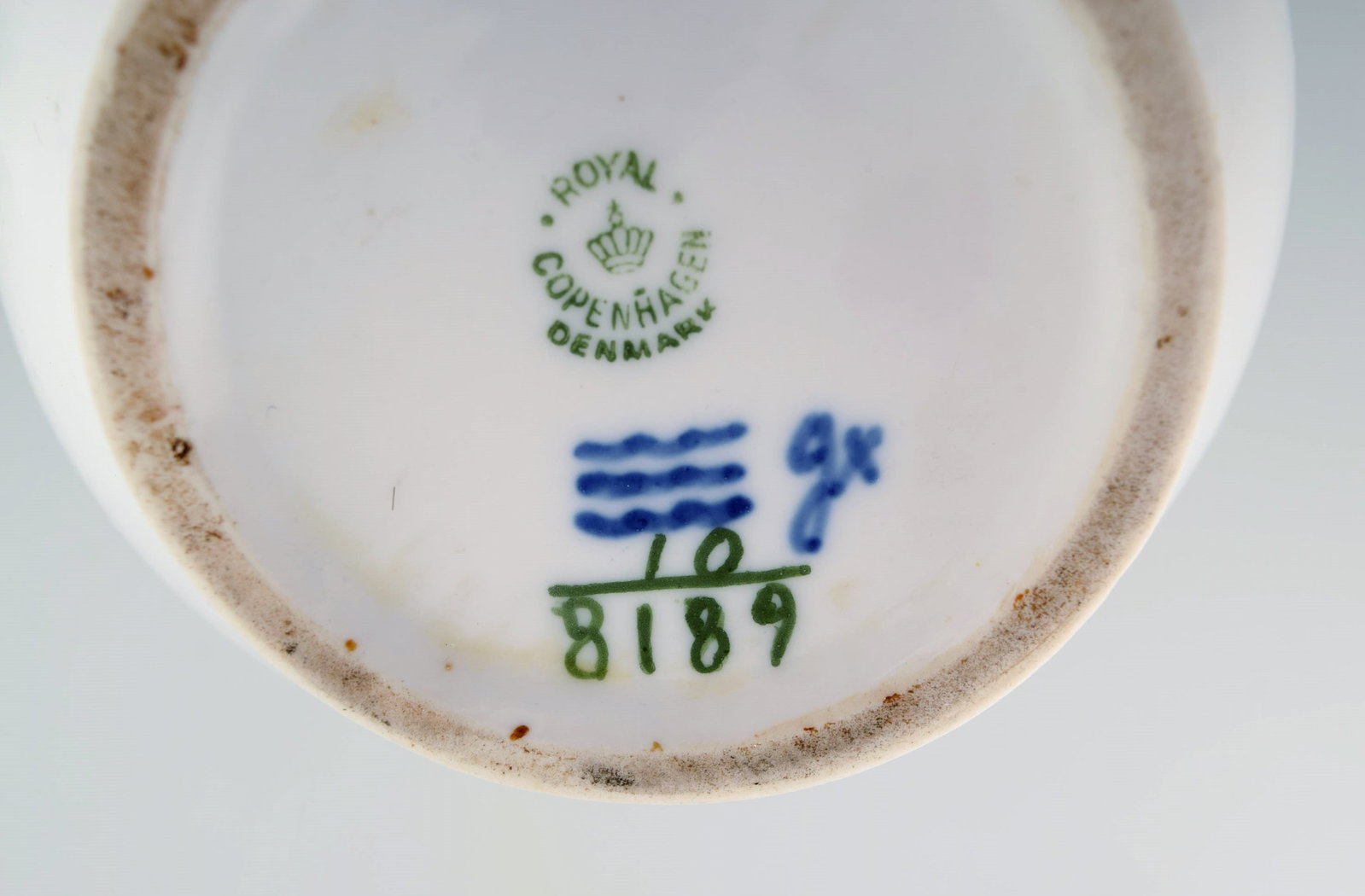 Royal Copenhagen Blue Flower Braided coffee pot. Model number 10/8189. Dated 1945. - 8