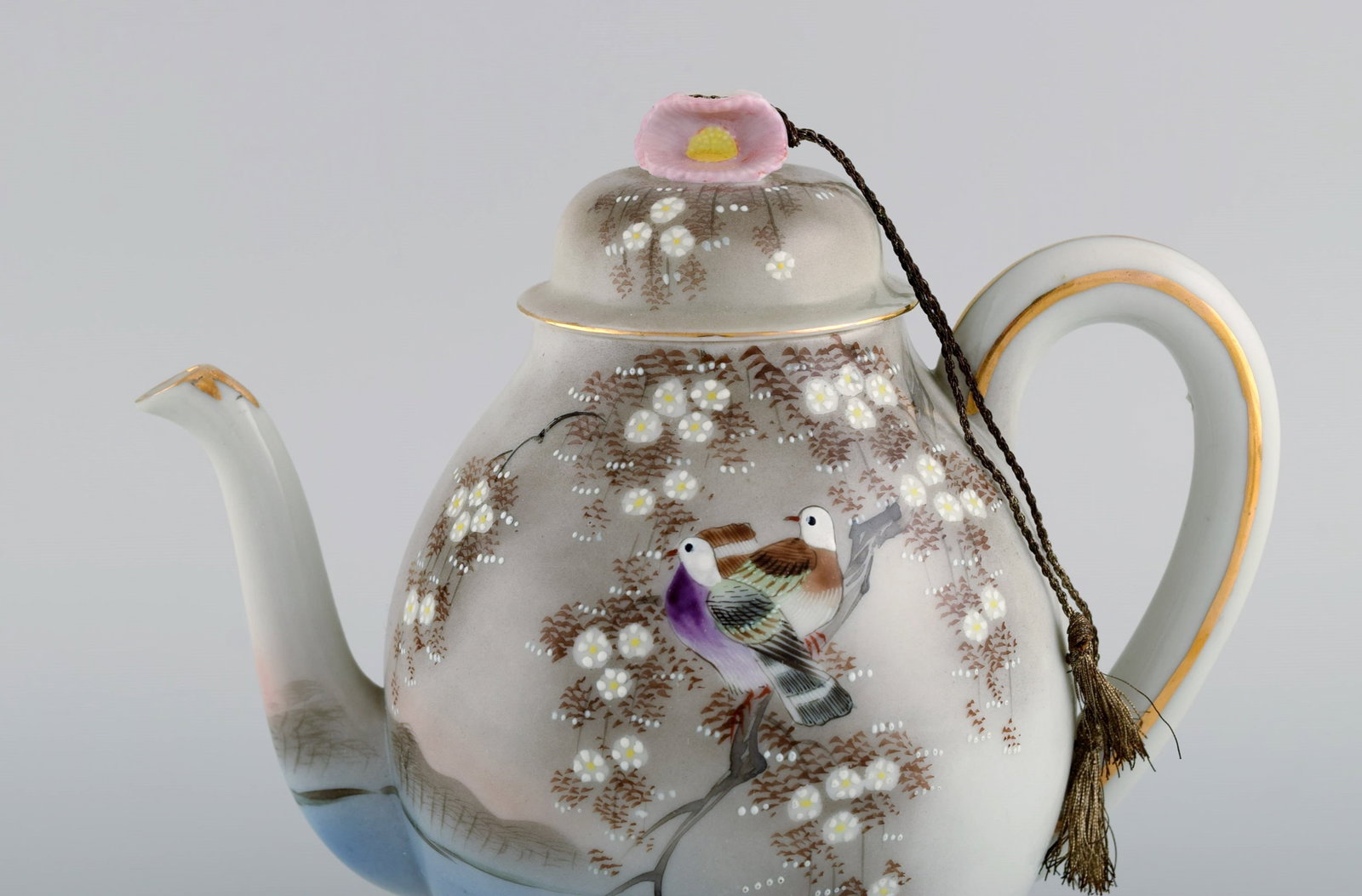 Japanese tea service in hand painted porcelain. Mid-20th century. - 4