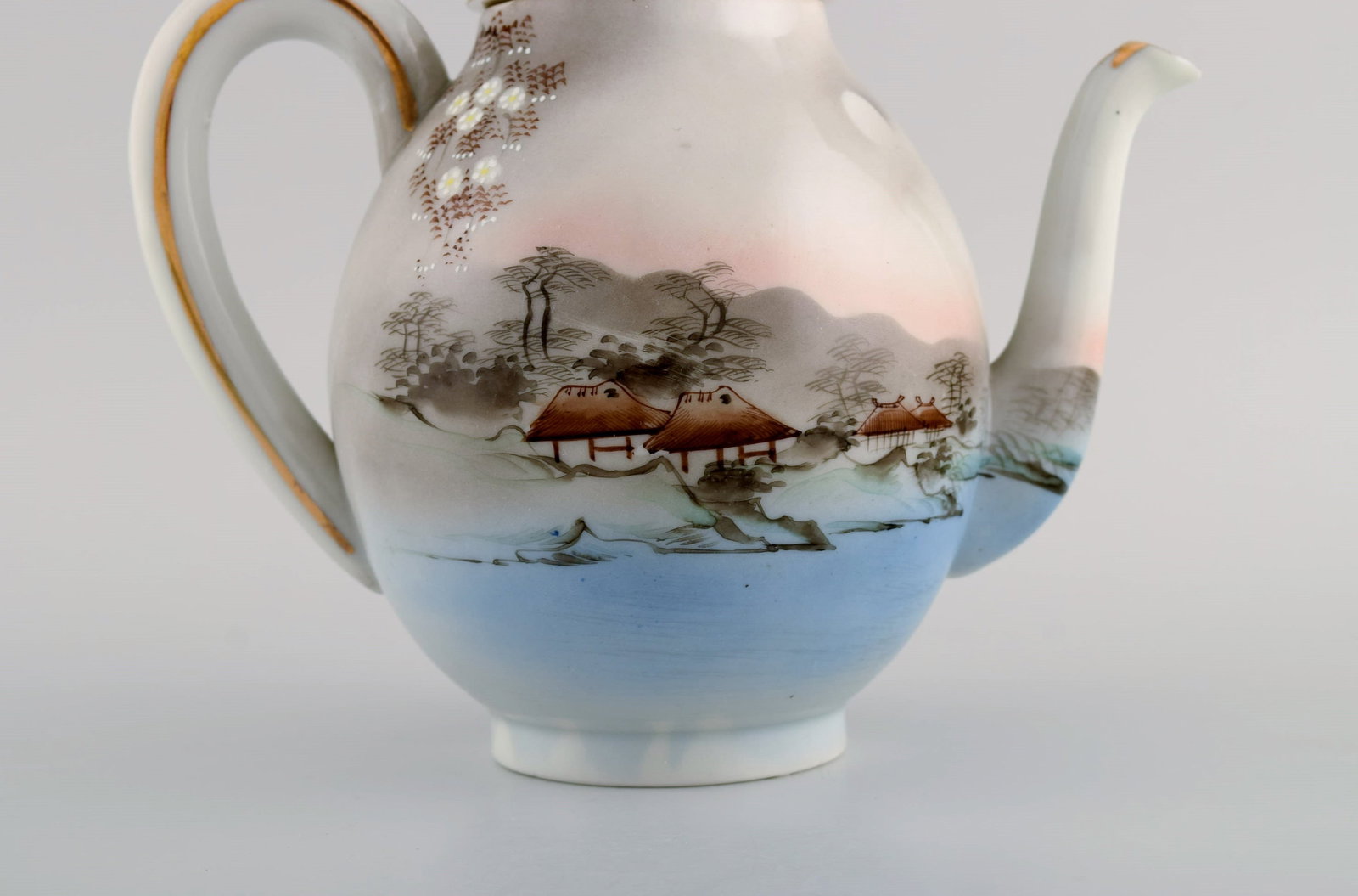 Japanese tea service in hand painted porcelain. Mid-20th century. - 6