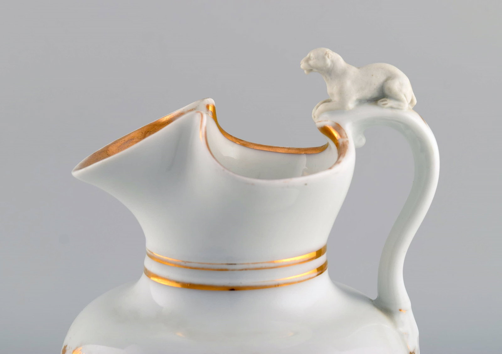 Antique Bing & Grondahl chocolate jug in porcelain modeled with a lion on the handle. Hand-painted - 3