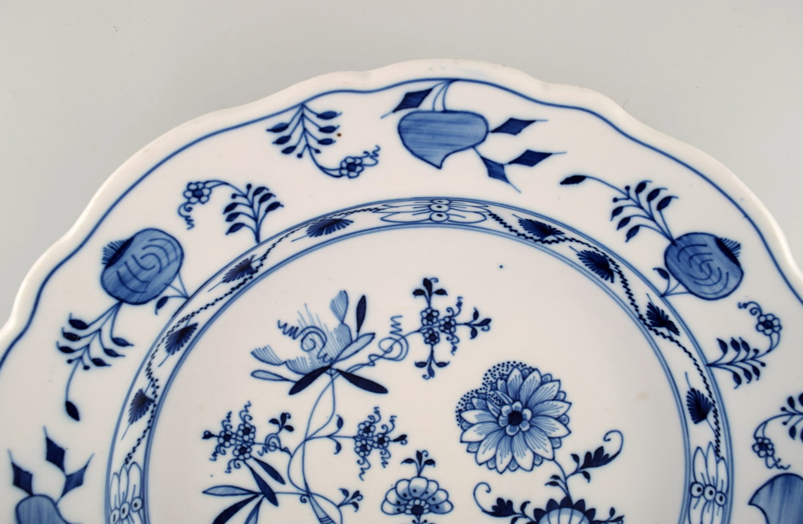 Stadt Meissen Blue Onion pattern. Large bowl. Mid-20th century. - 5