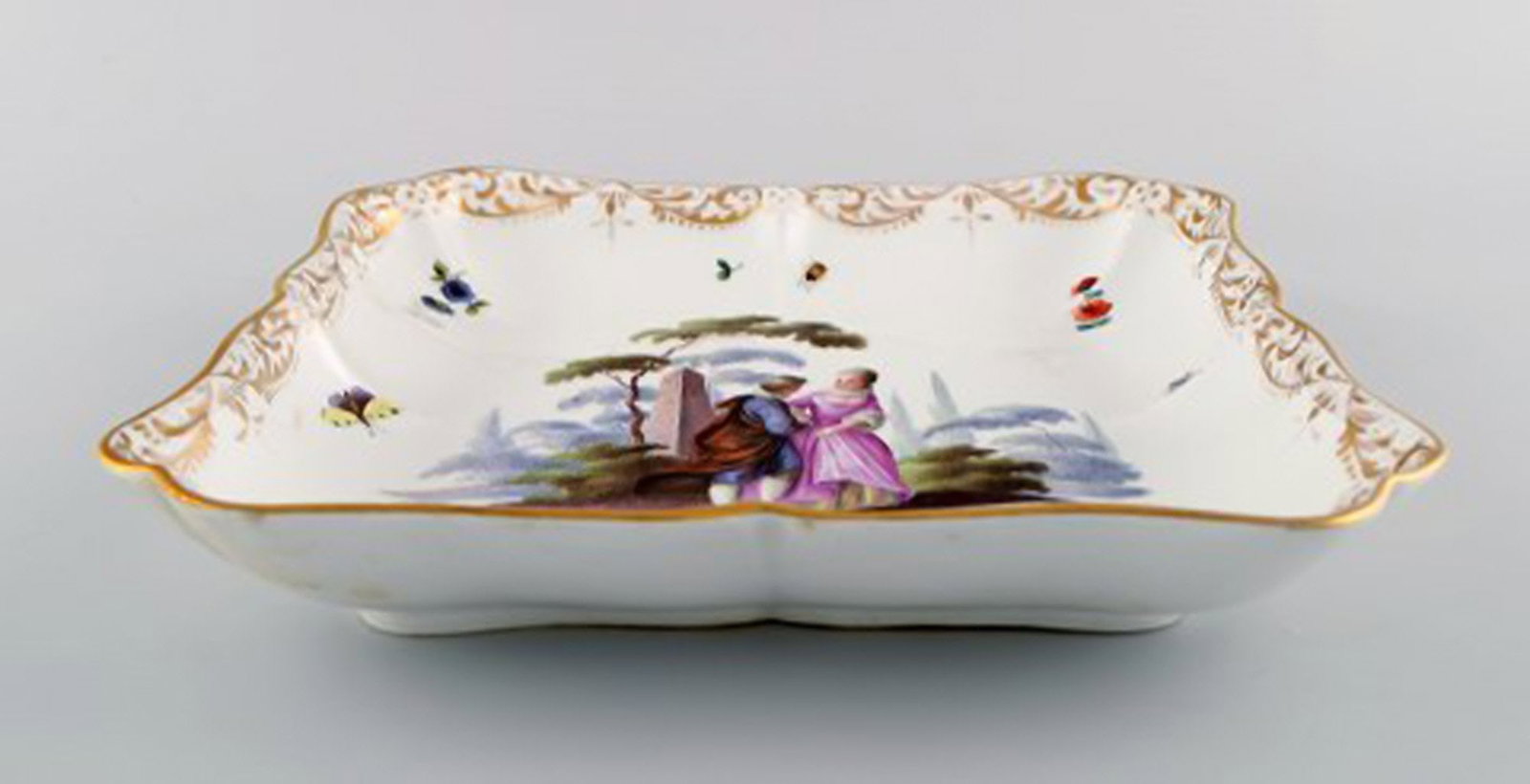 Antique Meissen dish / bowl in hand-painted porcelain. Romantic scenery with noble couple, - 5