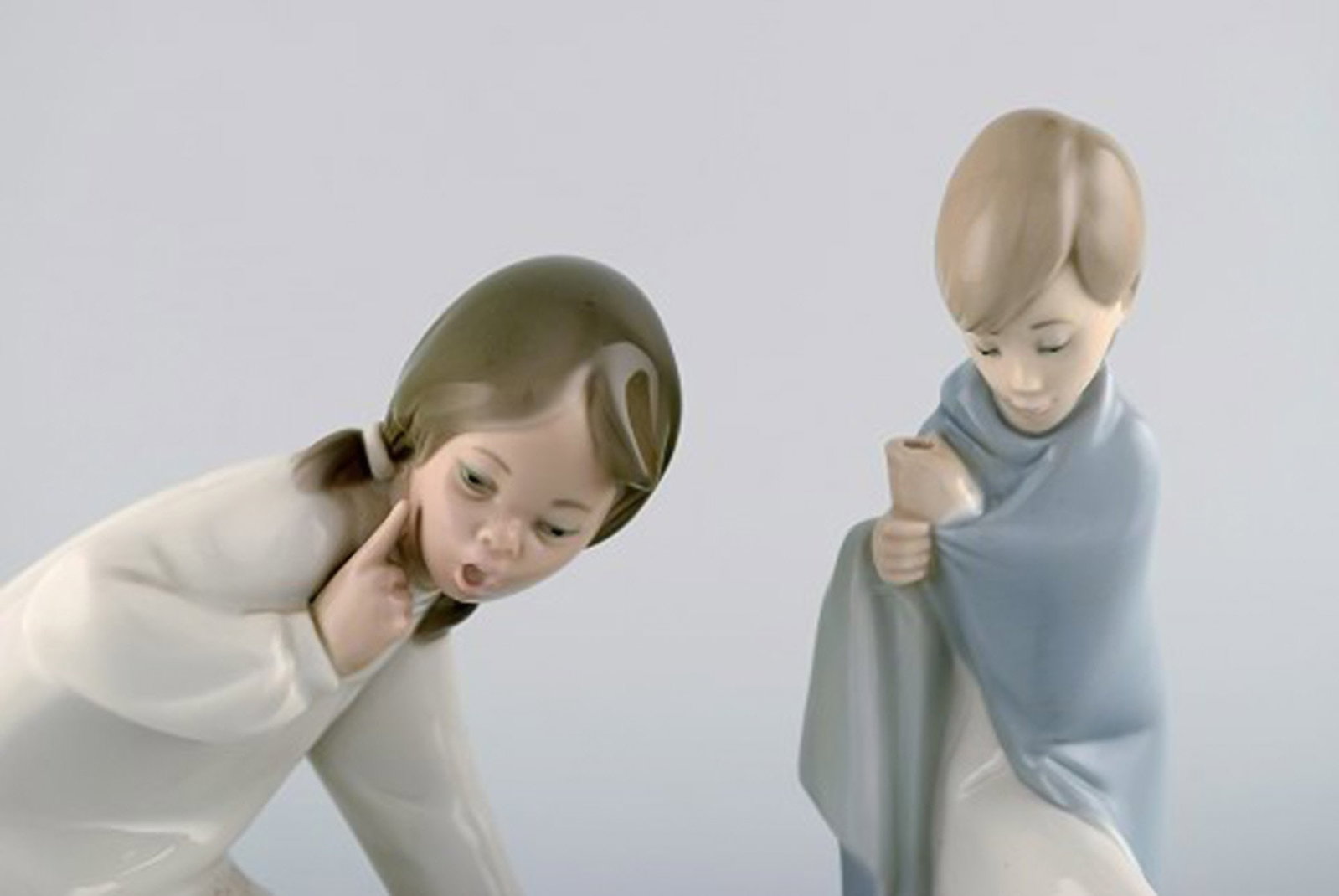 Lladro, Spain. Five porcelain figurines of children. 1970 / 80s. - 7