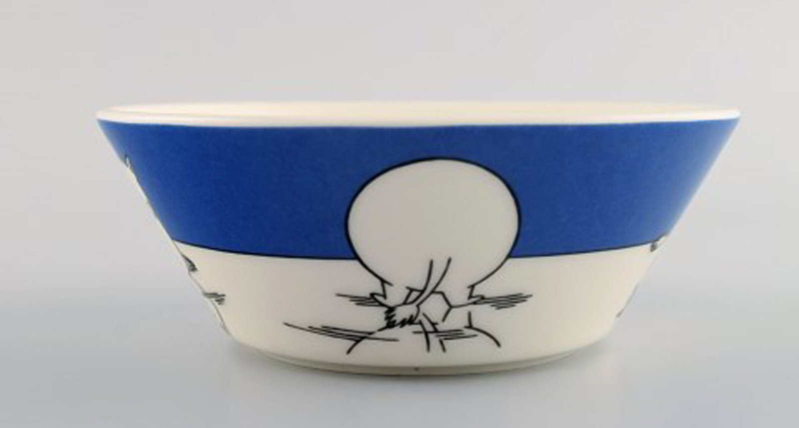 Arabia, Finland. Four porcelain bowls with motifs from "Moomin". Late 20th century. - 5