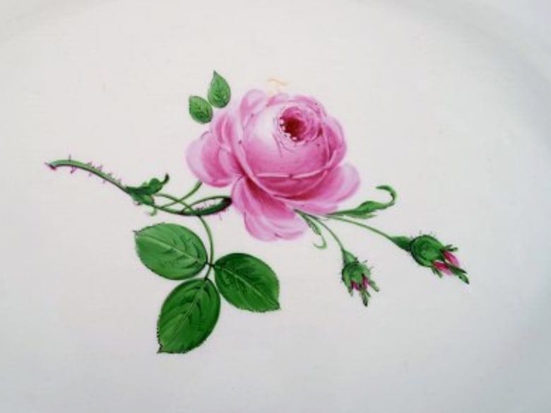 Large antique Meissen serving dish in hand-painted porcelain with pink roses. Early 20th century. - 3