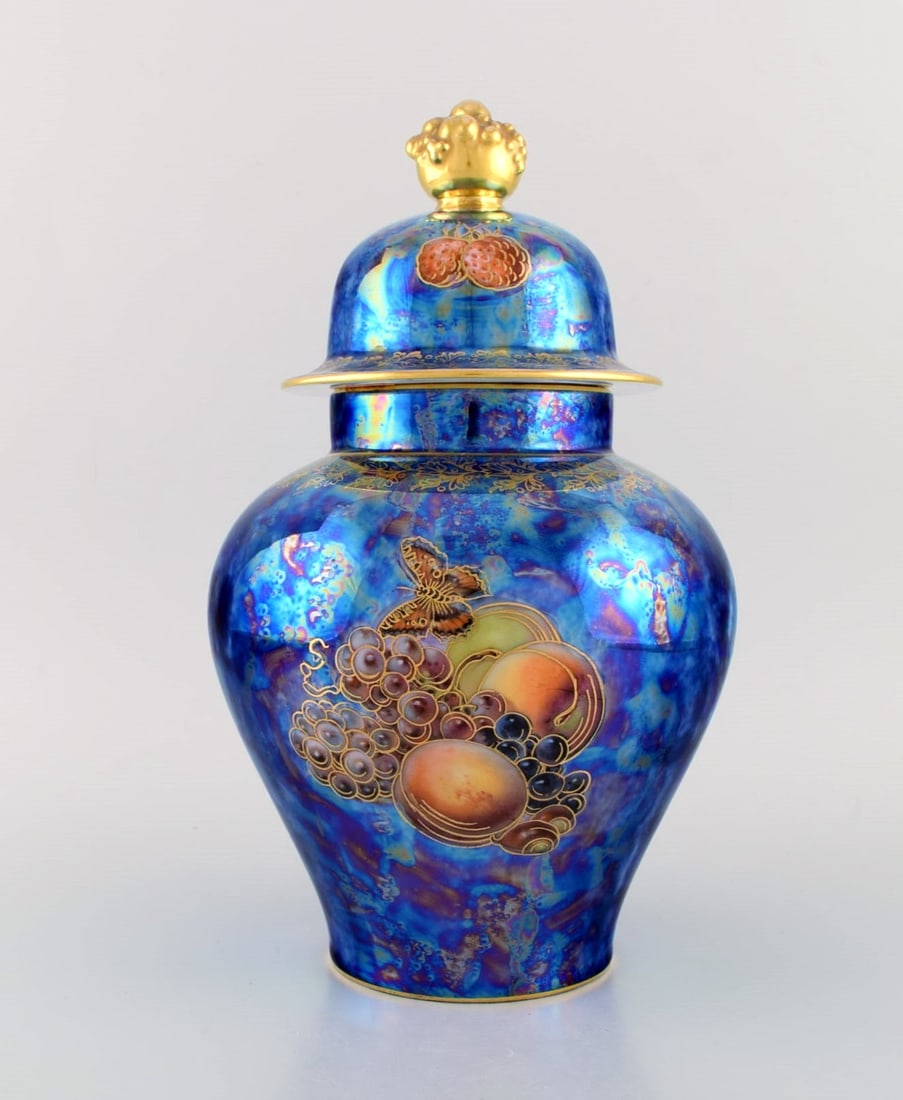 Large Rosenthal lidded jar in blue glazed porcelain with hand-painted fruits, butterflies and gold - 2