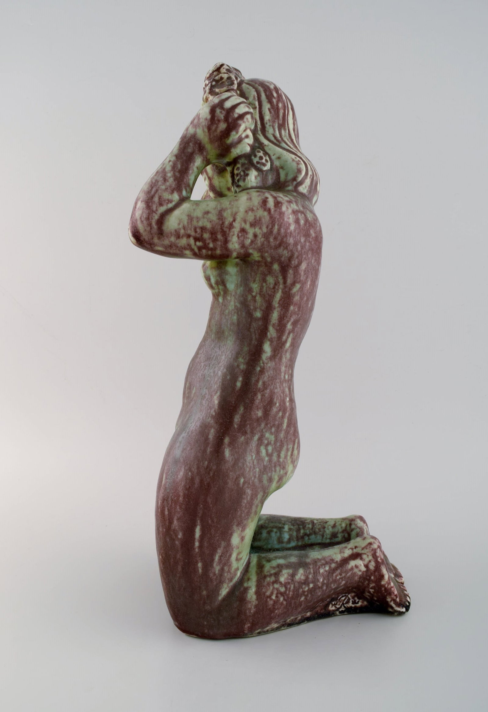 Harald Salomon for Rorstrand. Large unique sculpture of naked woman in glazed stoneware. Dated 1944. - 7