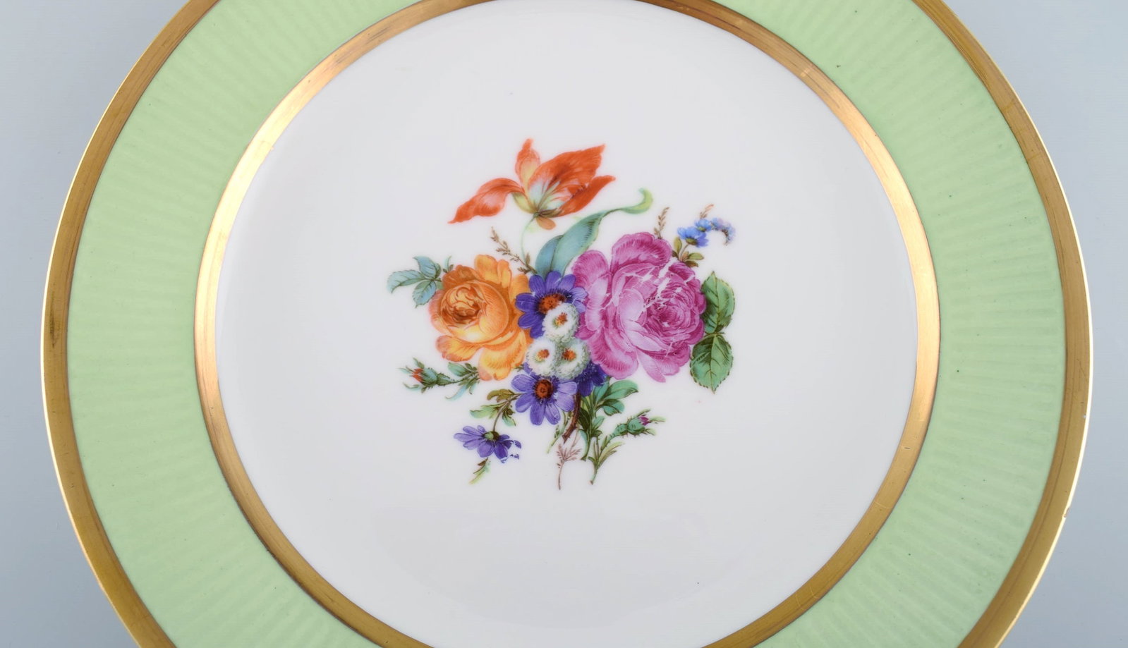 Royal Copenhagen plate in hand-painted porcelain with floral motif and edge in light green and gold. - 4