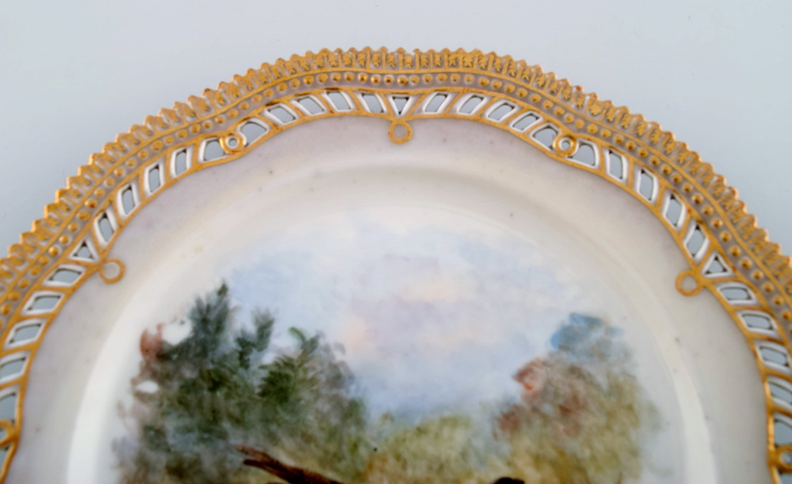 Early and rare Royal Copenhagen Fauna Danica plate in hand-painted porcelain with hunting motif and - 4