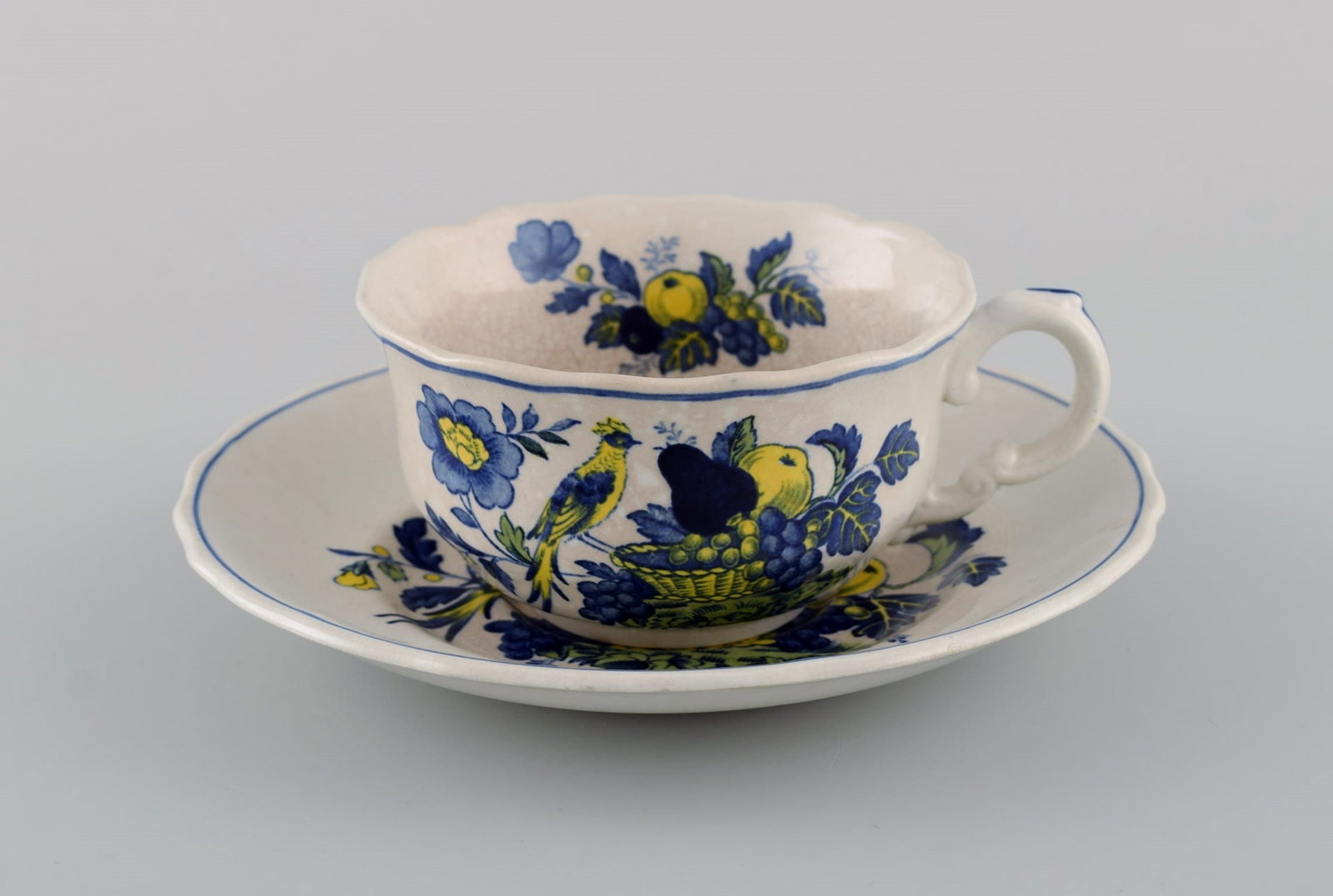 Spode, England. Blue Bird service in hand-painted porcelain. Two teacups with saucers, two plates - 4