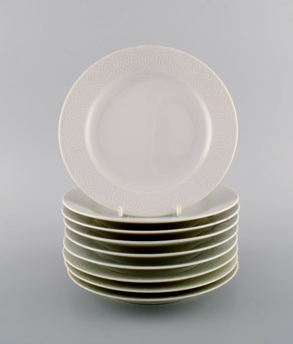 Royal Copenhagen. Salto Service, White. Nine salad plates. 1960s. - 2