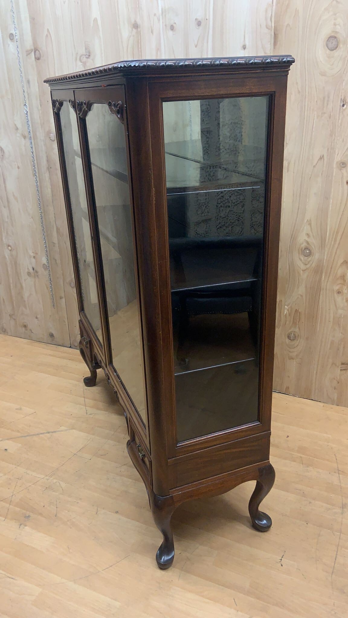 Antique Queen Anne Style Mahogany Glass Panel Bookcase/Display Cabinet - 8