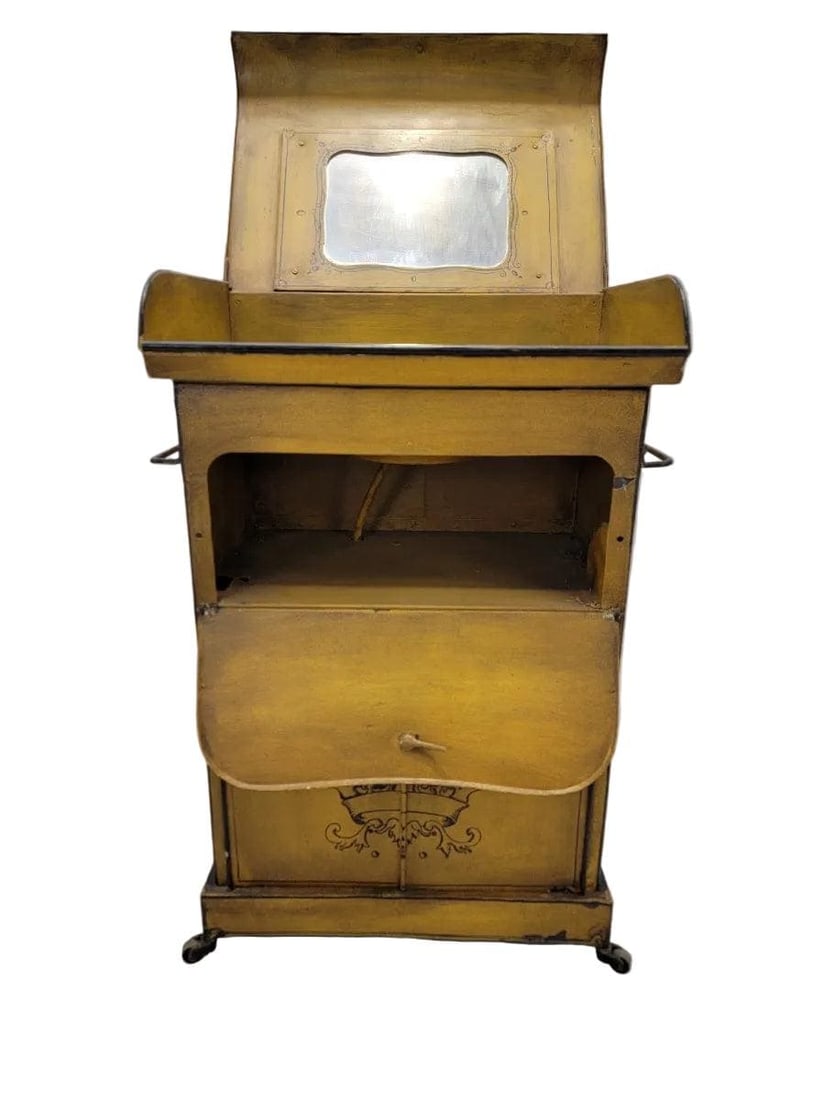 Antique Italian Yellow Metal Wash Stand - 5