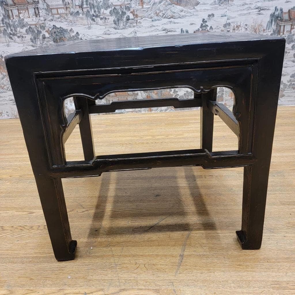 Antique Shanxi Province Elm Side Table with Original Patina - 4