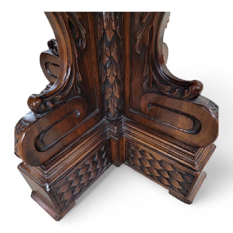 Antique Italian Baroque Style Octagonal Entryway Table - 3