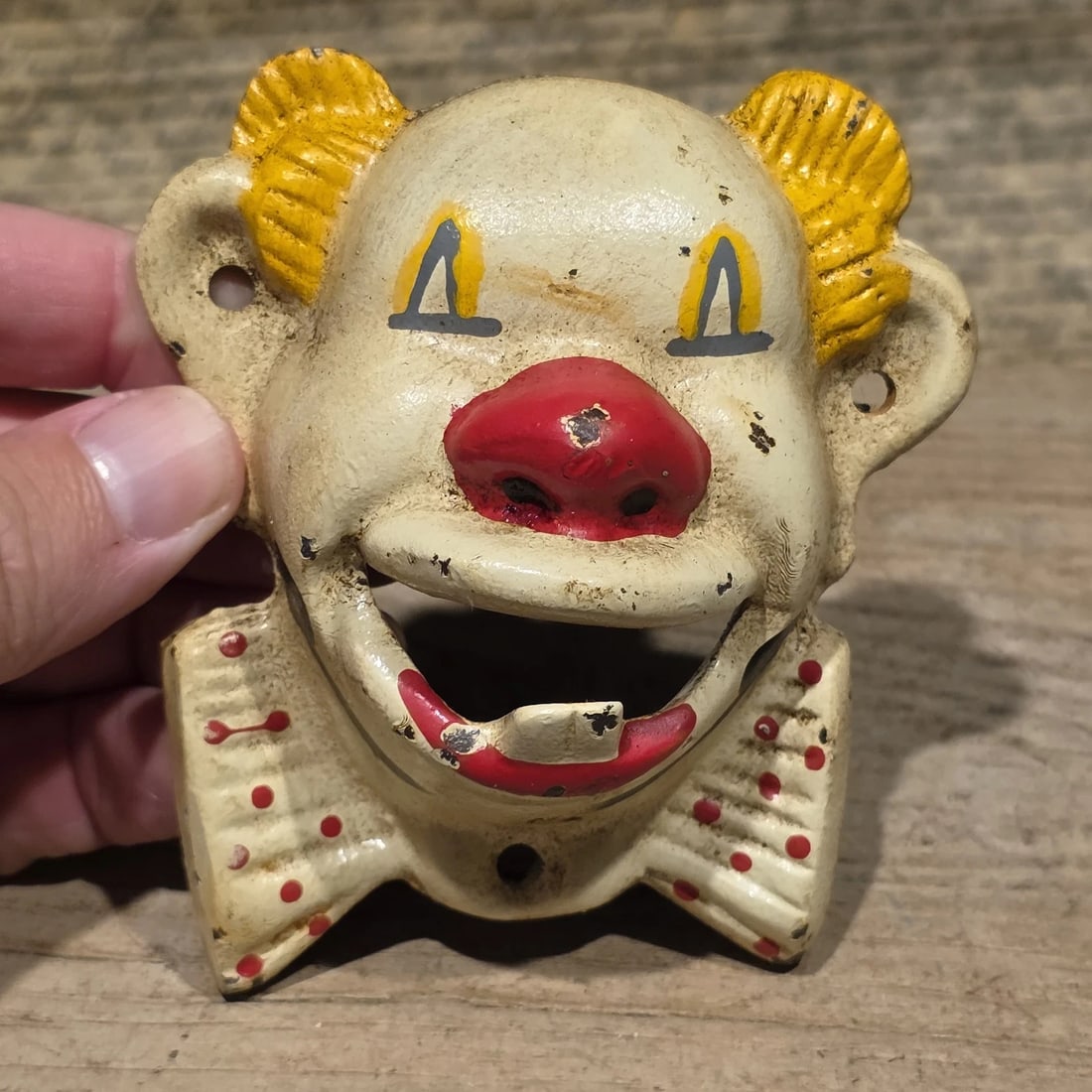 Cast Iron wall mount folk art Clown Beer Bottle Opener (1 of 12)