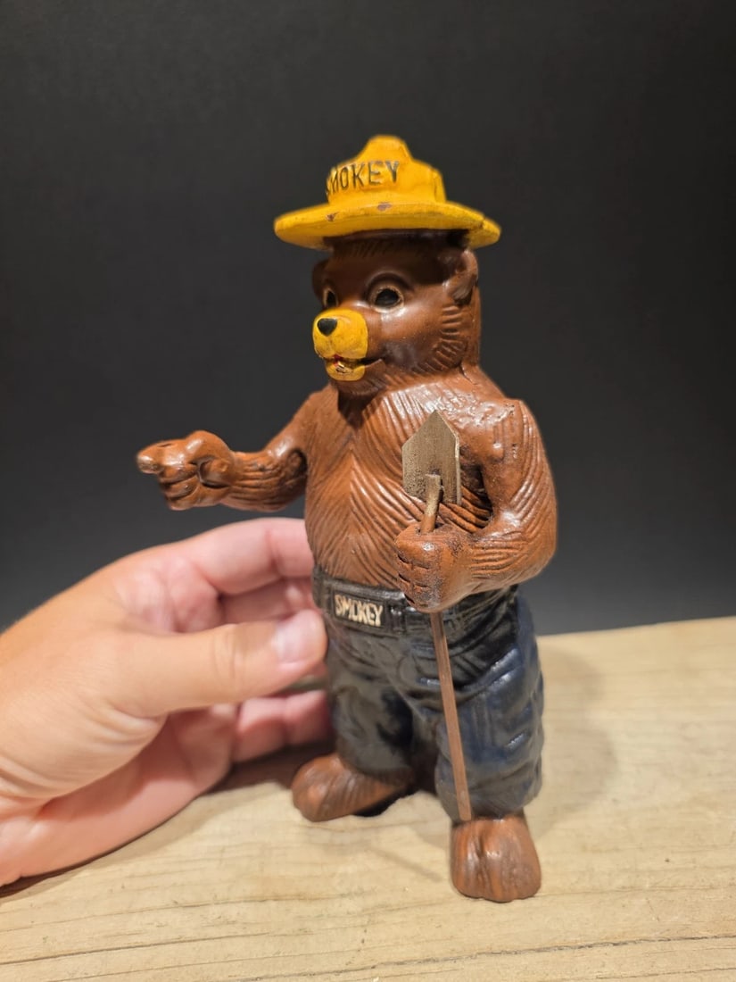 Cast Smokey The Bear Coin Bank - 3