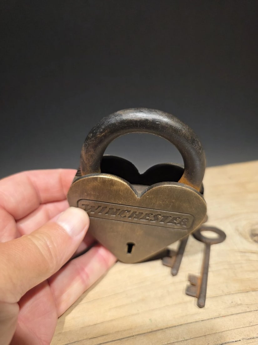 Brass Heart Winchester Firearms Ammo Box Padlock Lock - 8