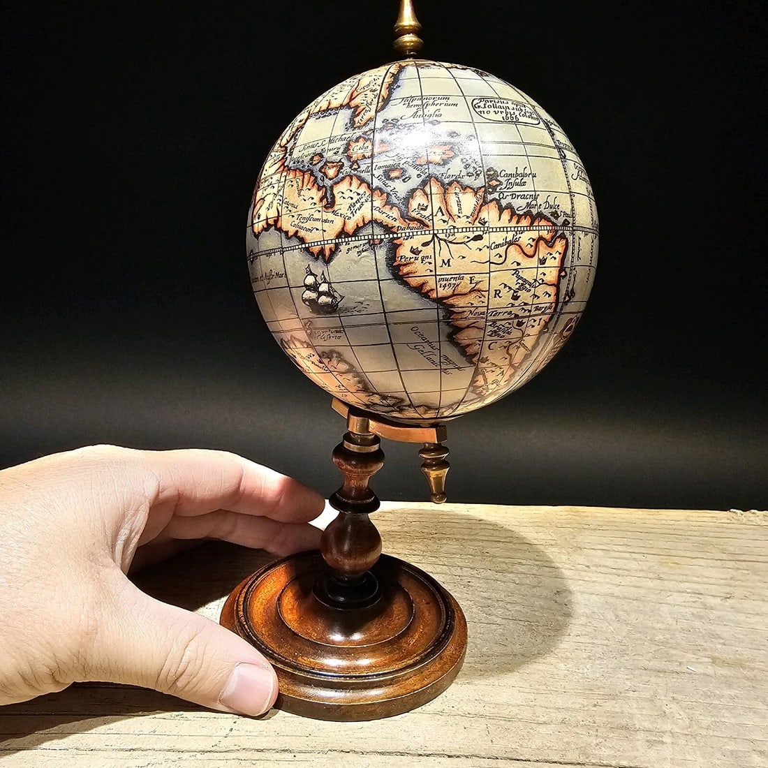 Old World Style 8" Globe w Turned Wood Stand - 16