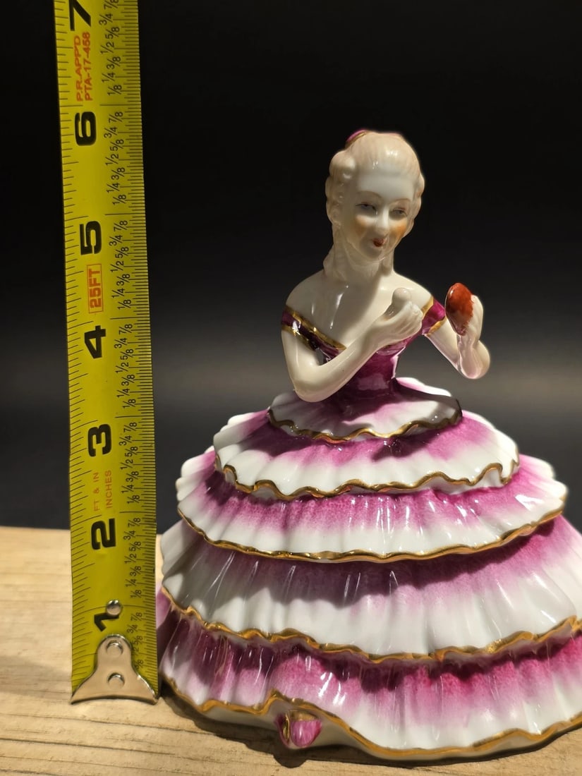 6" Porcelain Half Doll Powder Box Lady Figurine Vanity Trinket - 19