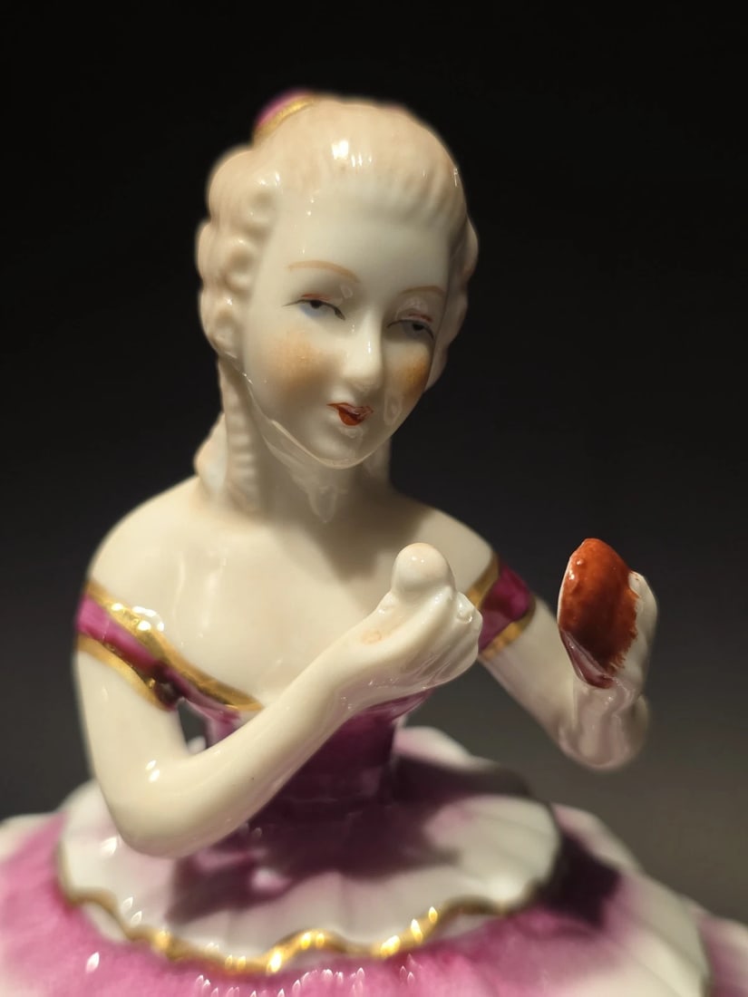 6" Porcelain Half Doll Powder Box Lady Figurine Vanity Trinket - 3