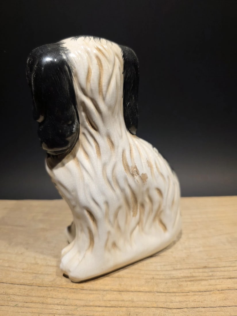 8" Staffordshire Spaniel Dog Figurine - 5